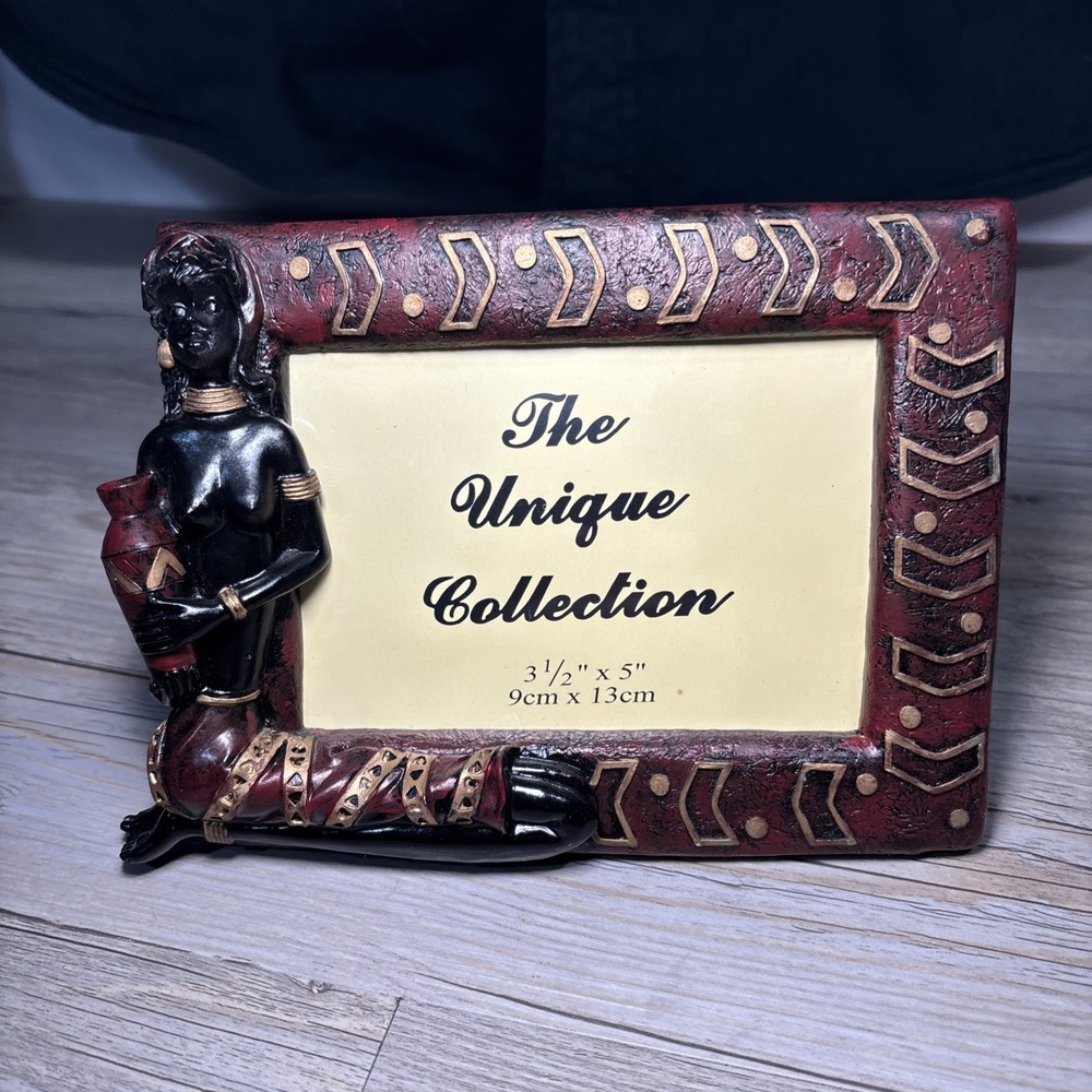 Vintage 3D blackamoor style picture frame 3.5 x 5 red Gold topless Unique